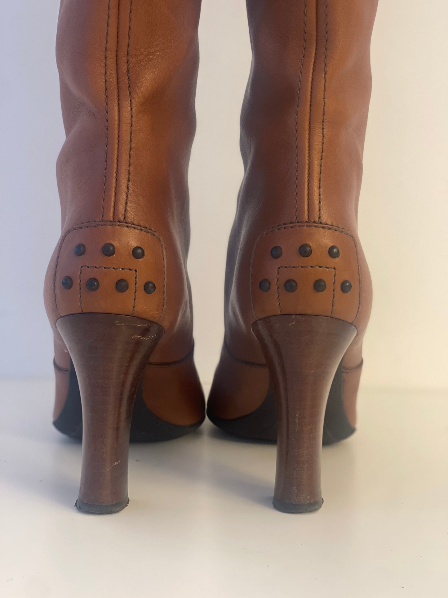 Tod’s Bruine Leren Kniehoge Laarzen met Hak – Maat EU 38,5