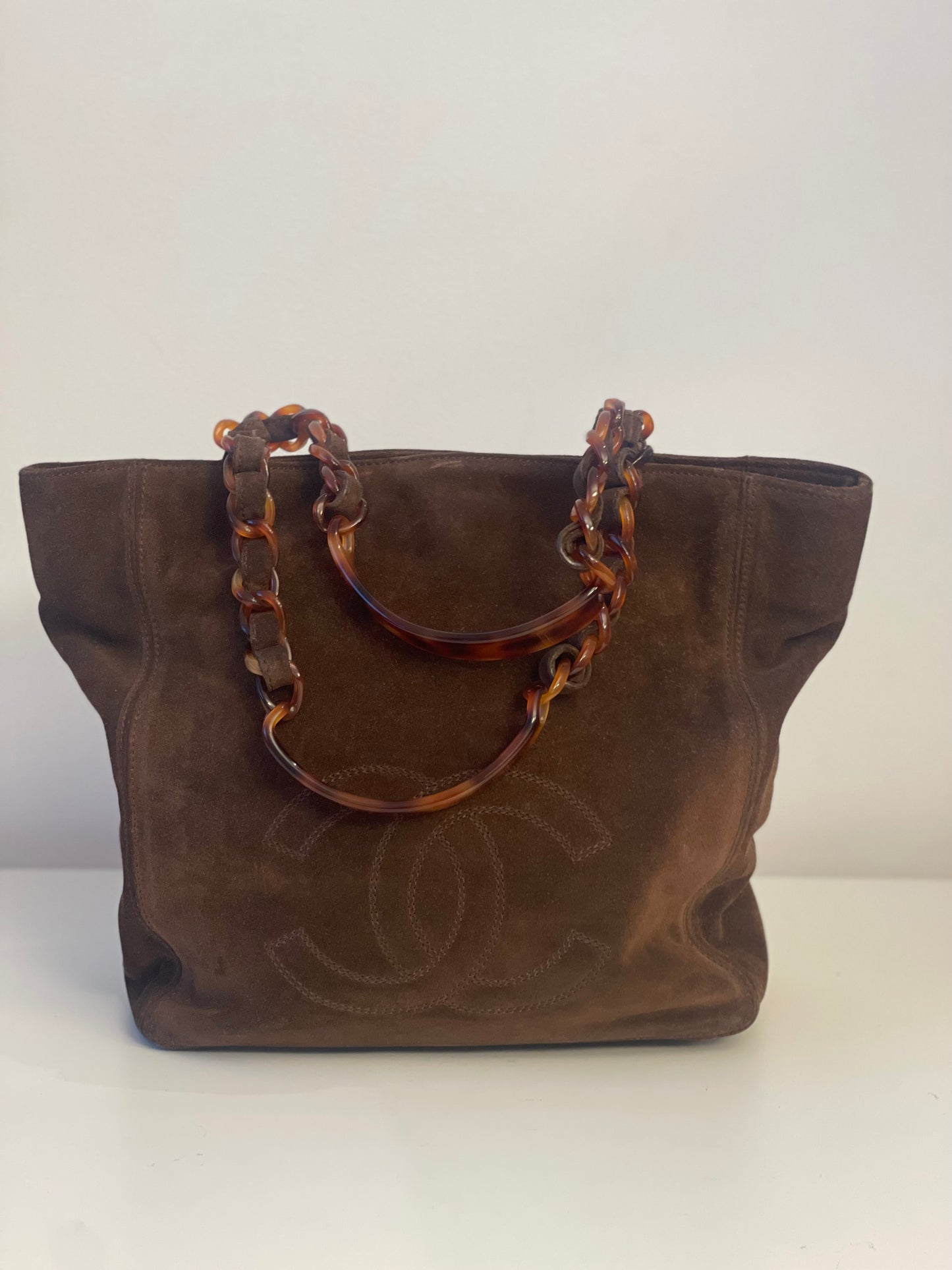 CHANEL TAS HANDTAS DONKERBRUIN BRUIN SUÈDE LEER