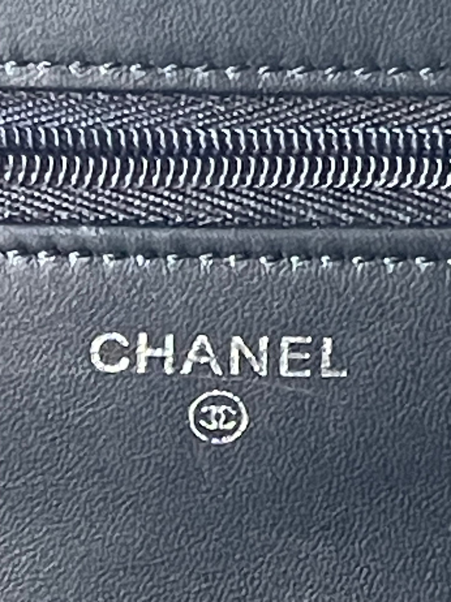 Chanel Wallet on Chain WOC Boy – Zwart Lambskin Leer – Aged Zilver Hardware – 2018