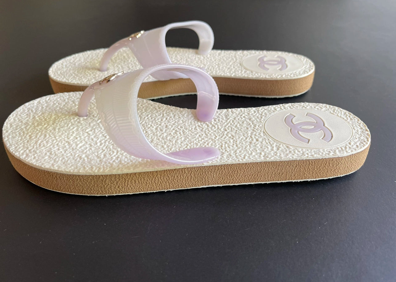 Chanel slippers maat 37