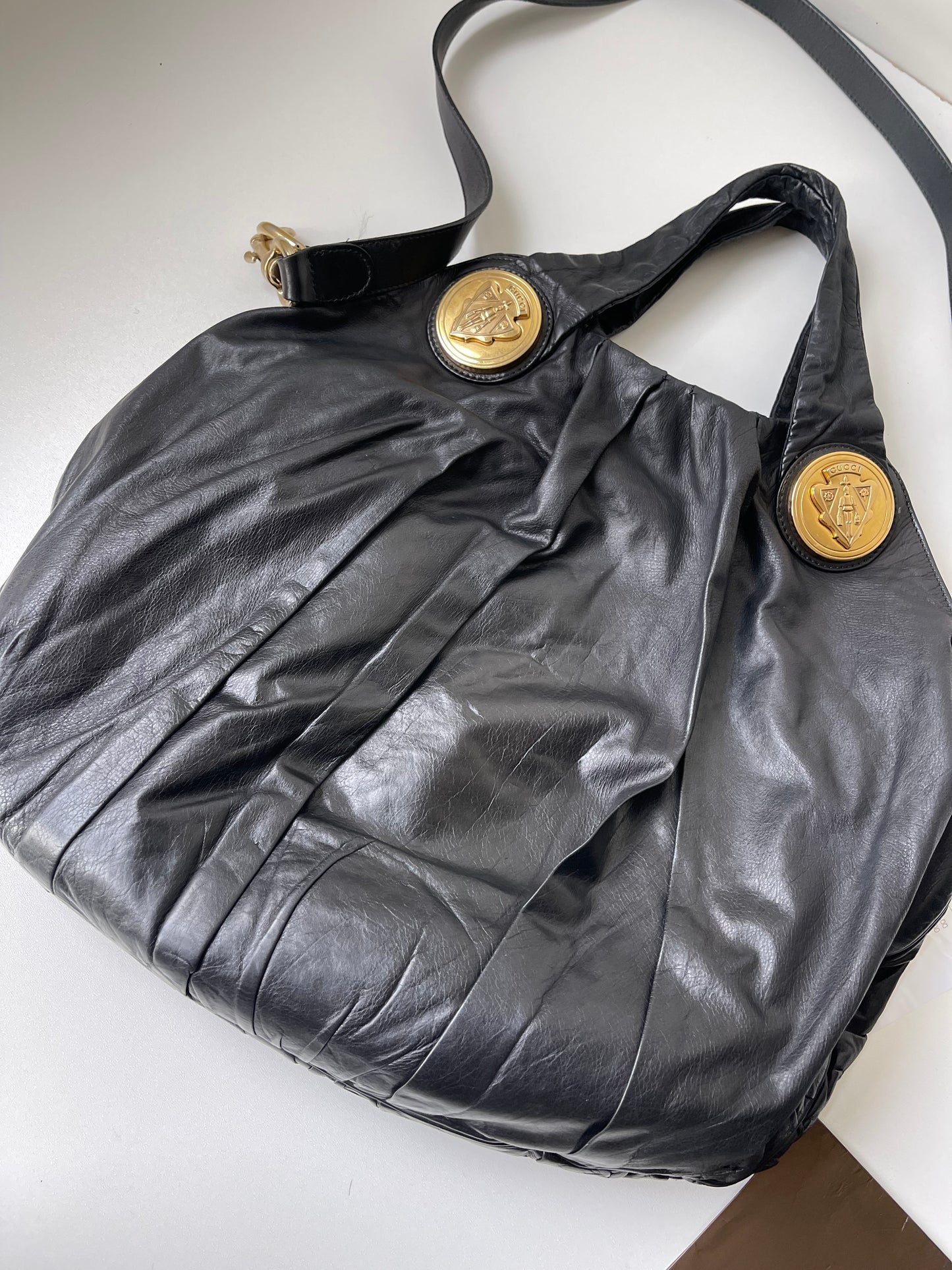Gucci Hysteria Large Black Leather Tote Handbag Shoulderbag in zwart leer met gouden hardware