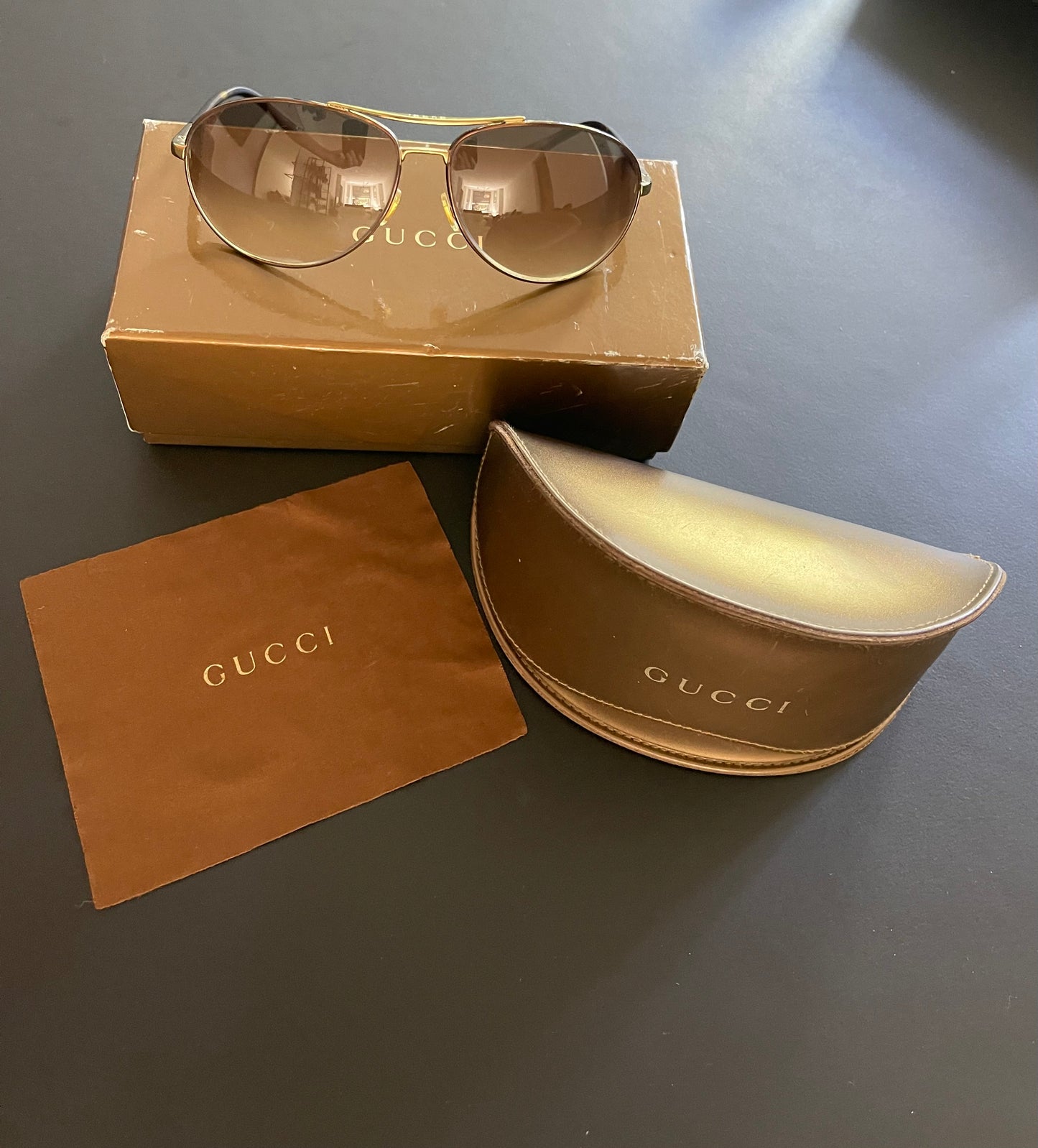 Gucci zonnebril - als nieuw incl hardcase en box
