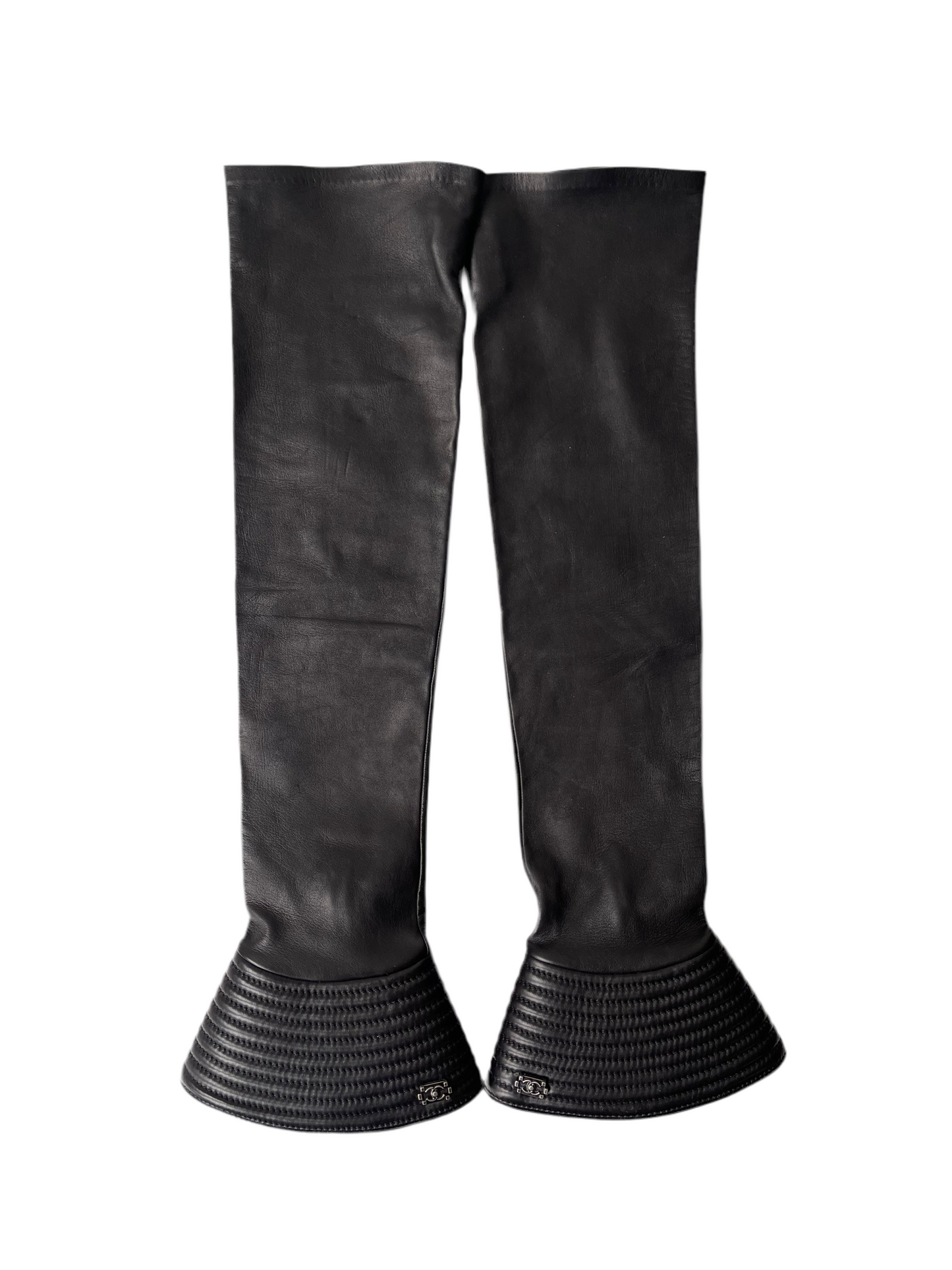 CHANEL Zwart Leren Manchetten / Arm Cuffs – Maat 8