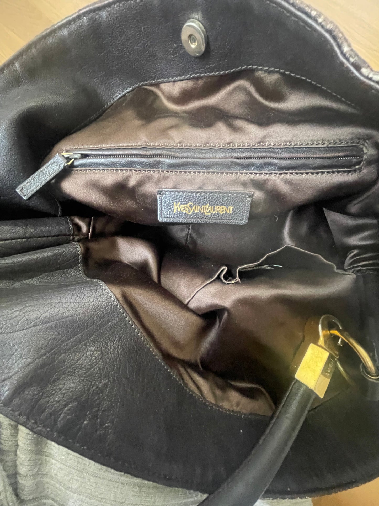 YVES SAINT LAURENT ROADY TAS SHOPPER