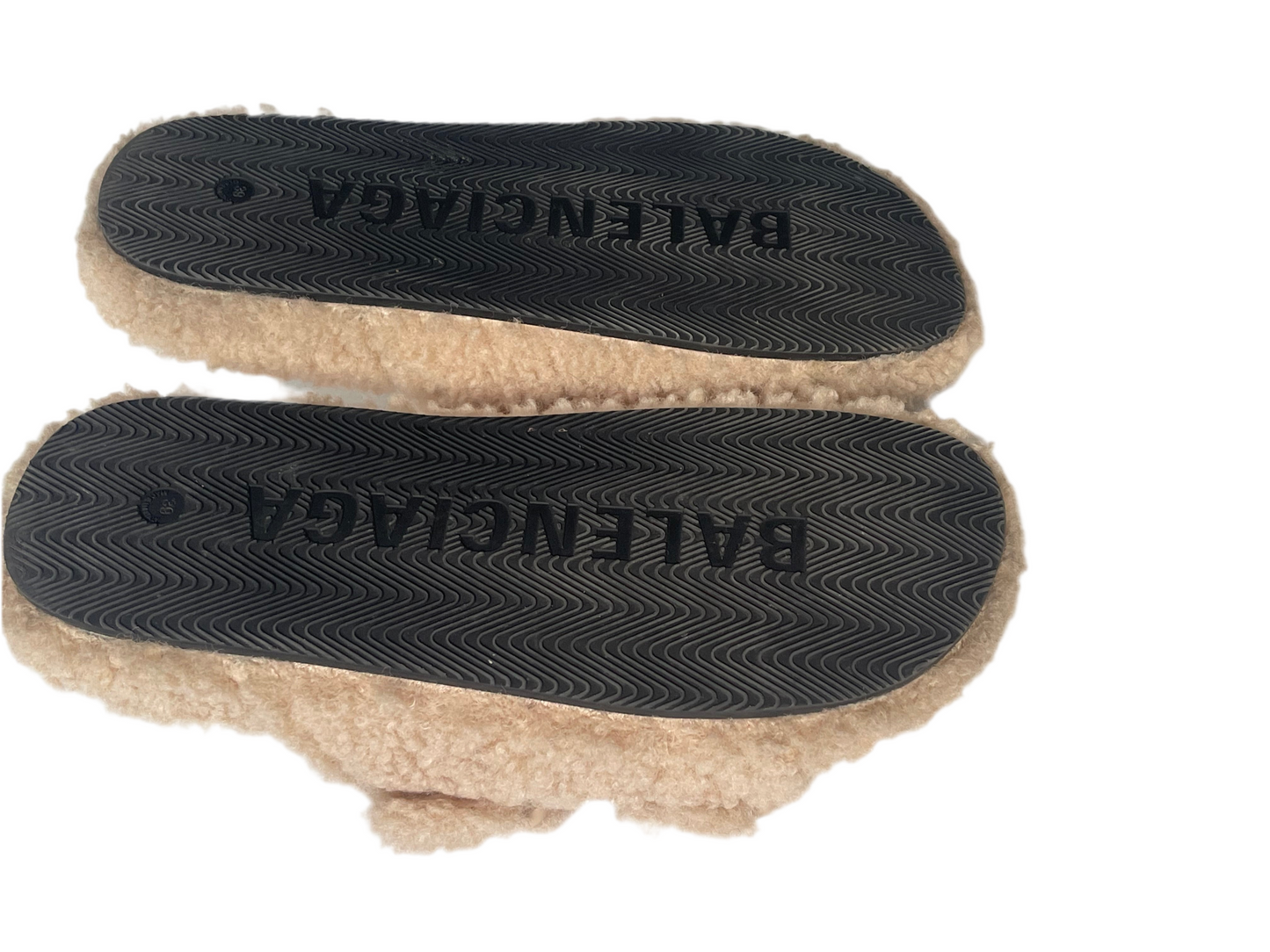 Balenciaga Mallorca Sandalen - Designer Shearling Slippers Maat 39 | Tweedehands Luxe
