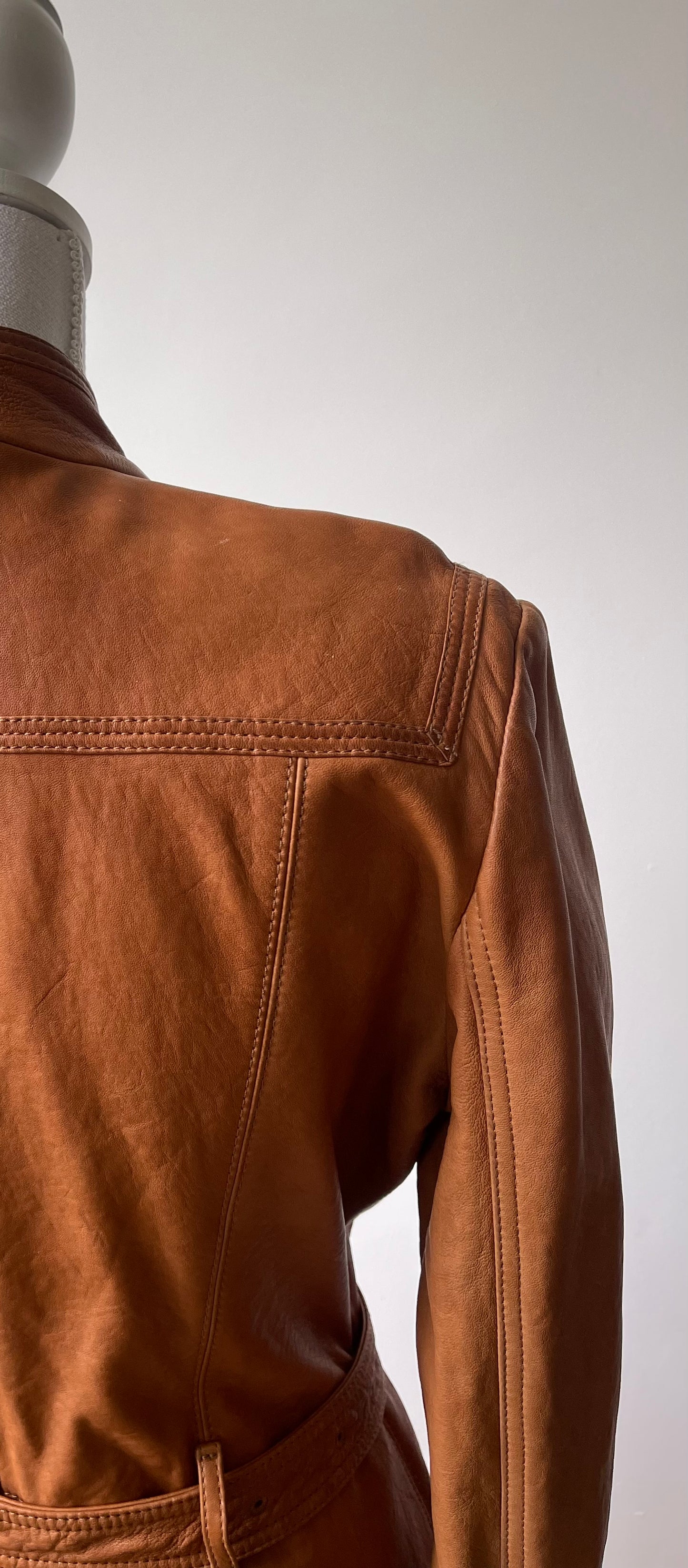 Burberry Leren Trenchcoat maat EU 38