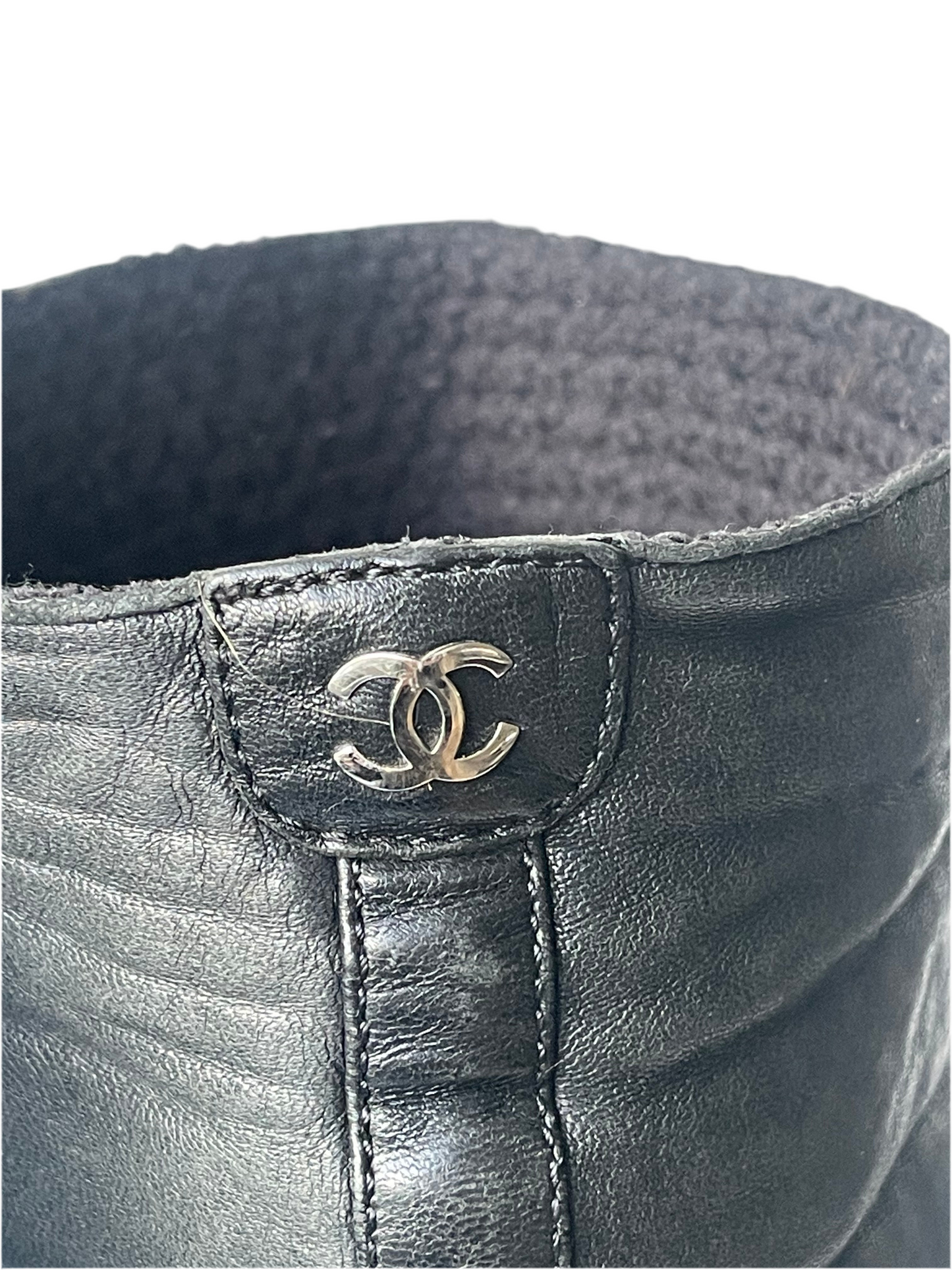 Chanel CC Zwart Quilted Leather Vintage Knit Knee-High Laarzen – Maat 37
