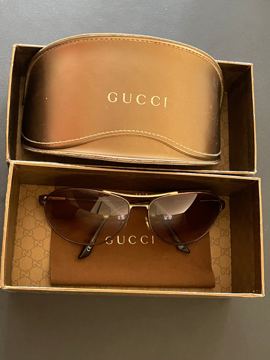 Gucci zonnebril - als nieuw incl hardcase en box