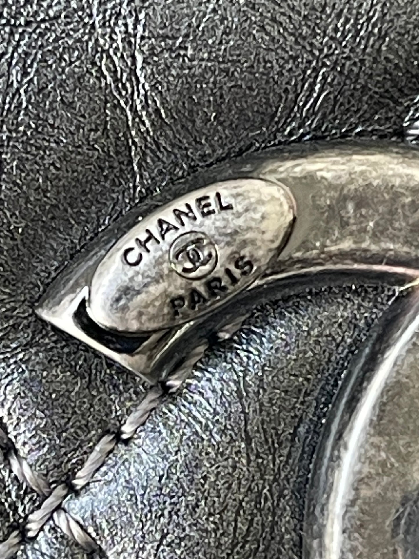 CHANEL Timeless Classic Pondichery Large Handtas Kalfleer.