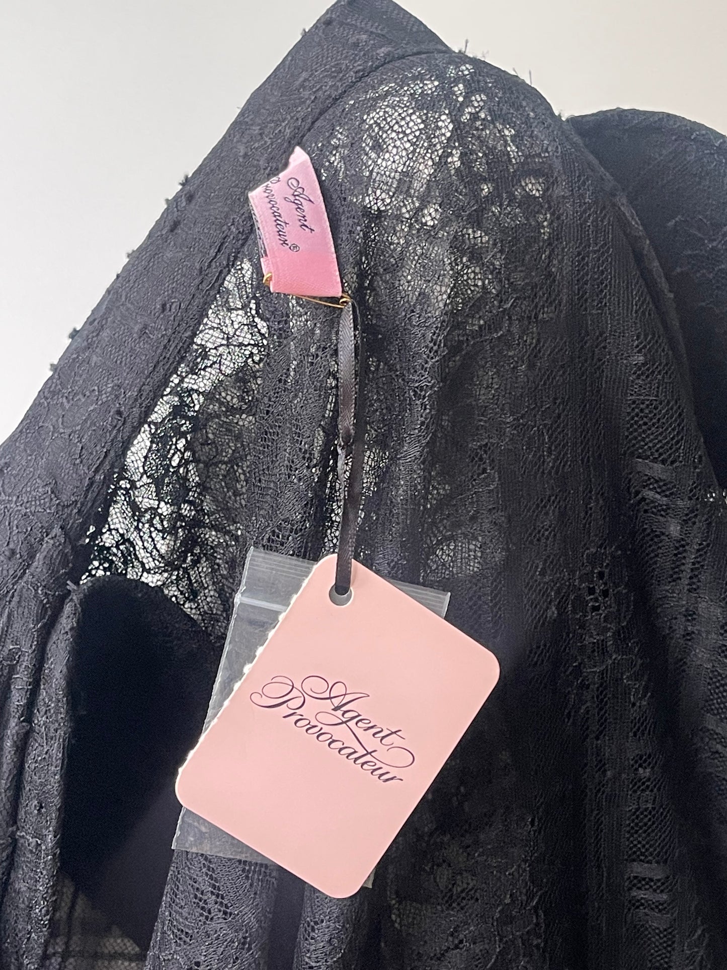 Agent Provocateur kanten jurk / trenchcoat zwart maat EU 38