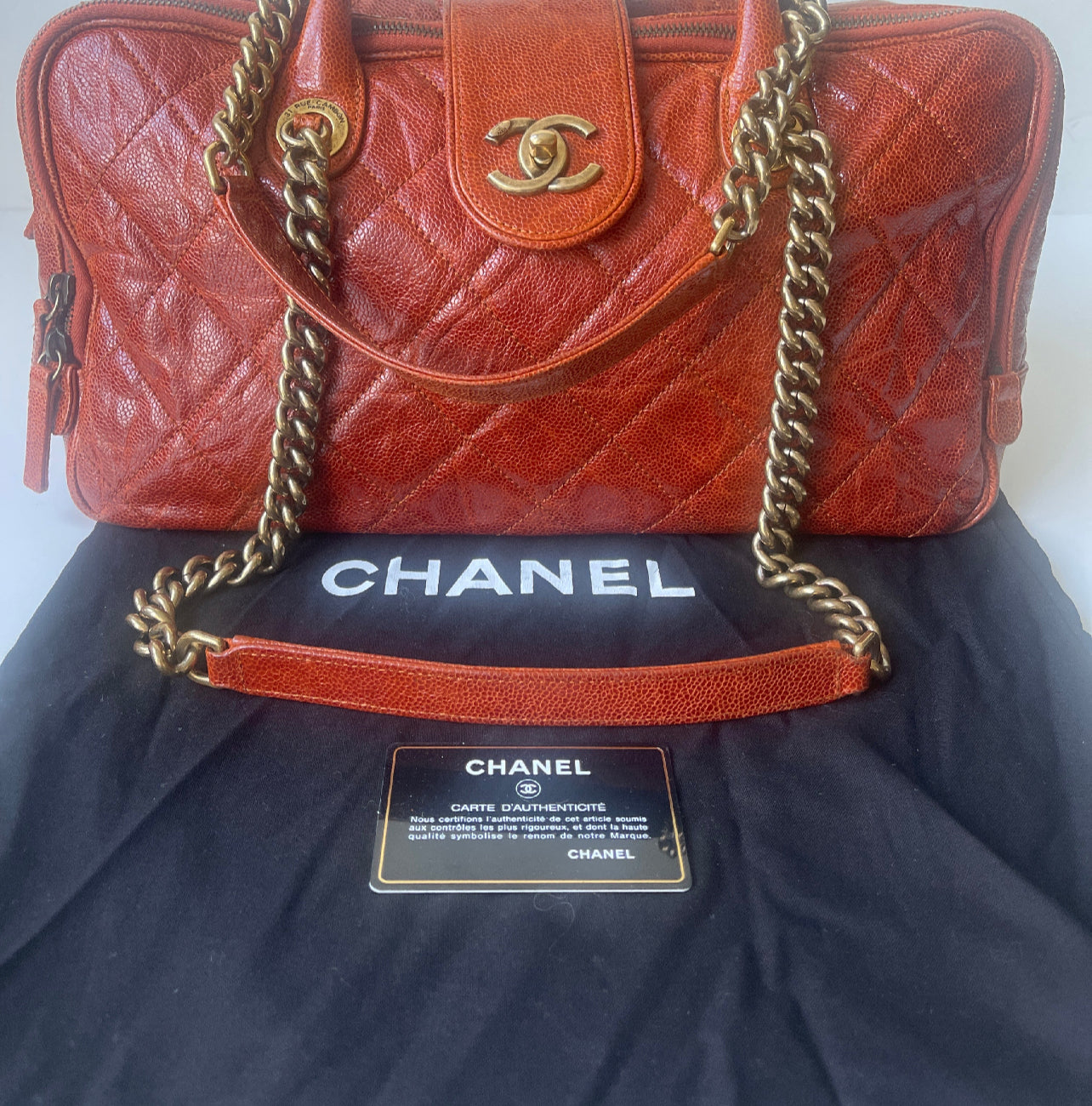 CHANEL SHIVA BOWLER TAS SCHOUDERTAS ROESTBRUIN/RODE CAVIAR