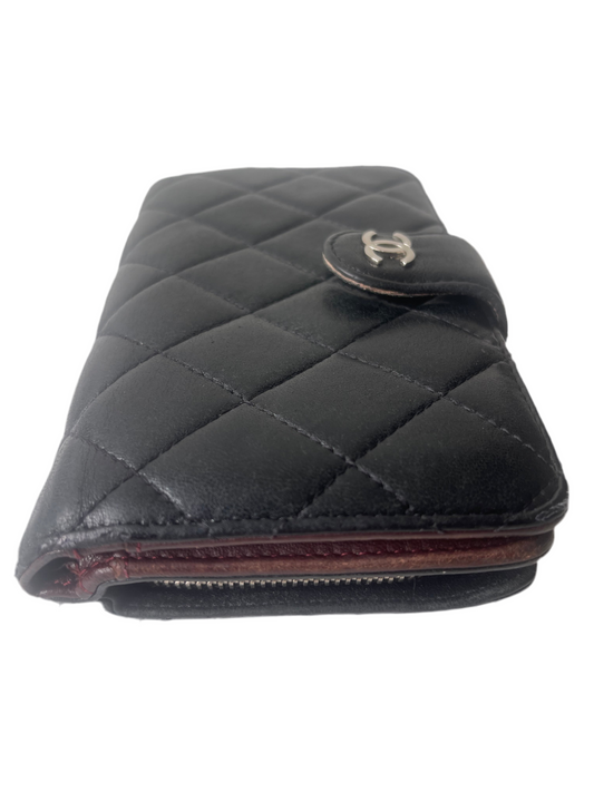 Chanel Timeless Classic Flap Wallet in Zwart Caviar leer