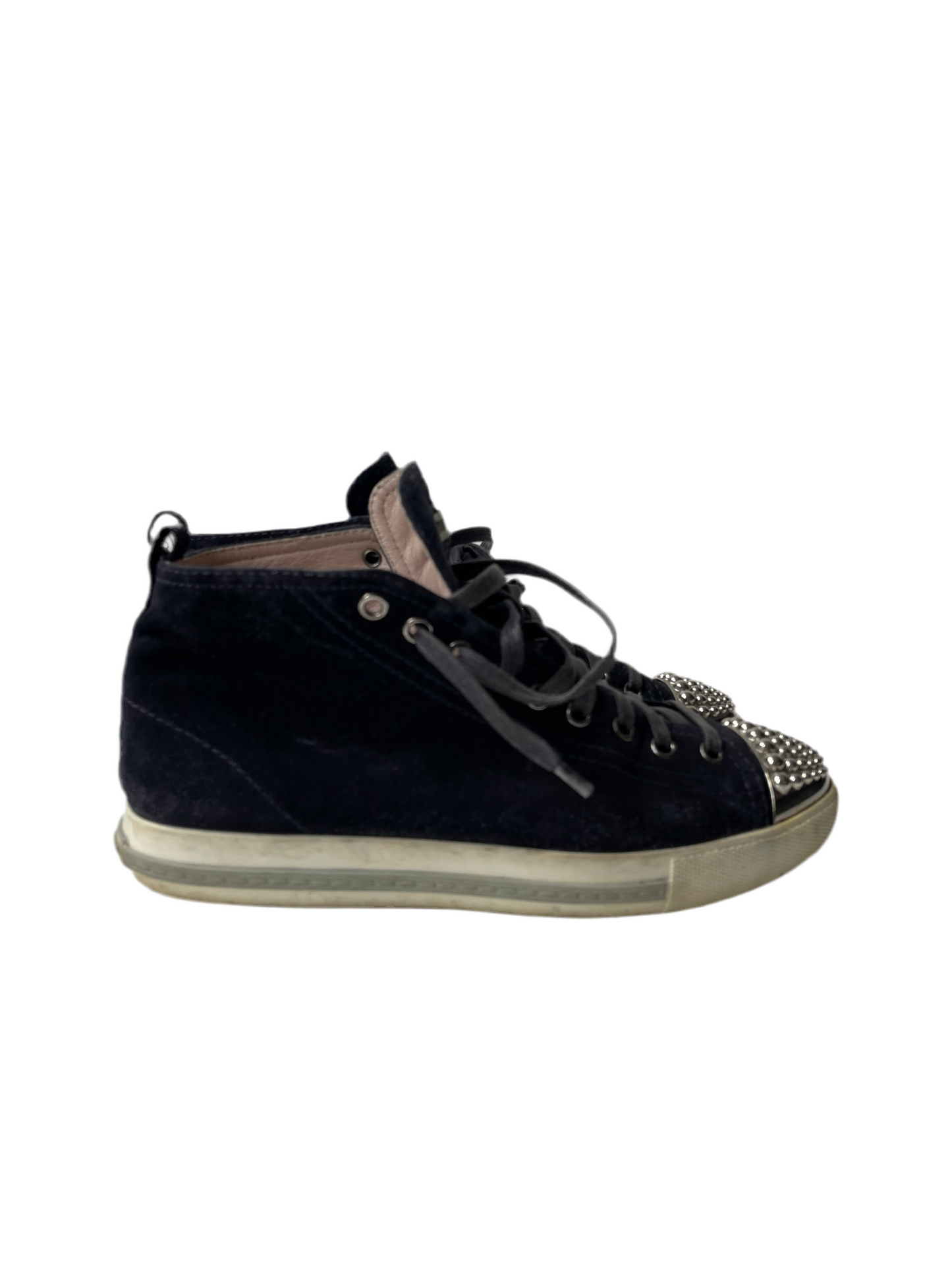 Miu Miu Suède Sneakers met Studs – Maat 38,5
