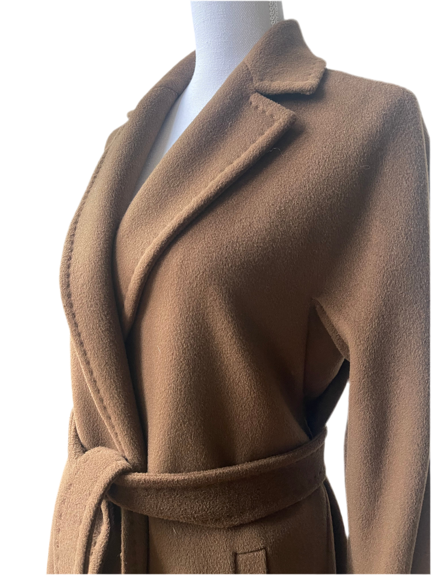 Max Mara Camel Coat – 100% Virgin Wool Mantel – IT 40 / EU 38