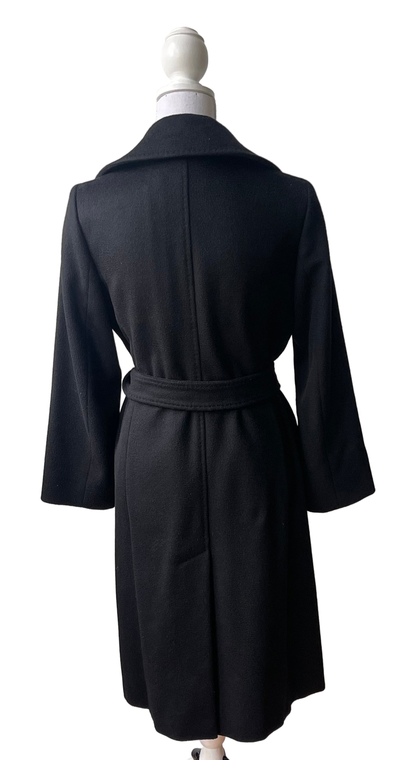Max Mara Coat maat  EU 38
