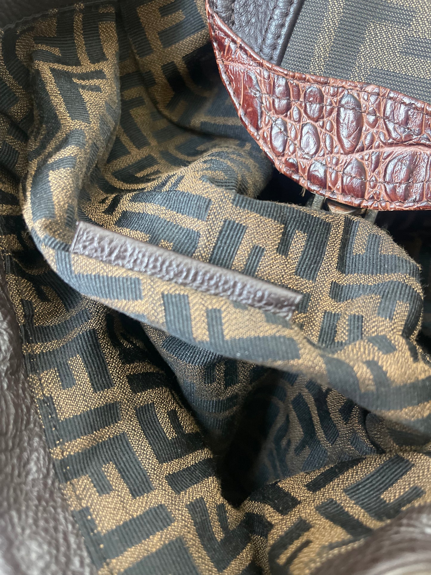 FENDI SPY BAG ZUCCA TAS VINTAGE HANDTAS BRUIN LEER